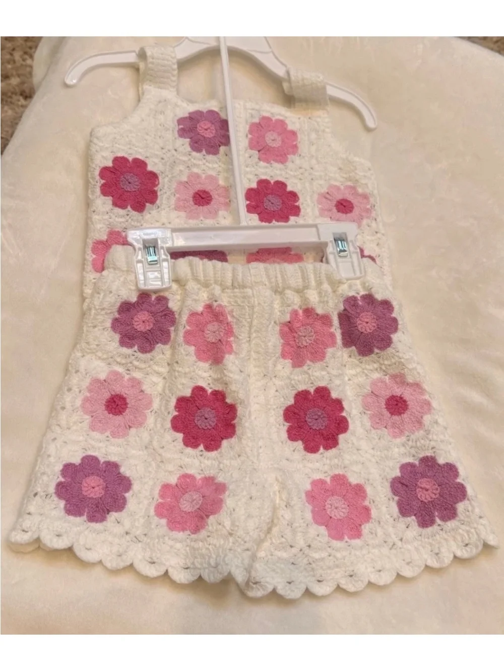 Crochet Knit 2 Piece Toddler 3T  Flower Tank/Short Set & Hair Clips NO HANGER